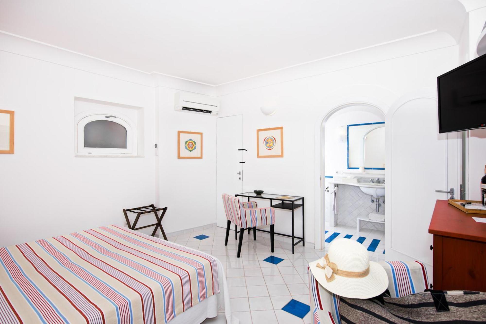 Albergo Miramare Позитано Экстерьер фото