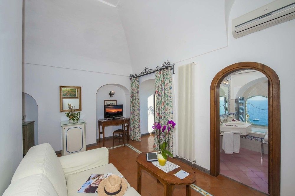Albergo Miramare Позитано Экстерьер фото