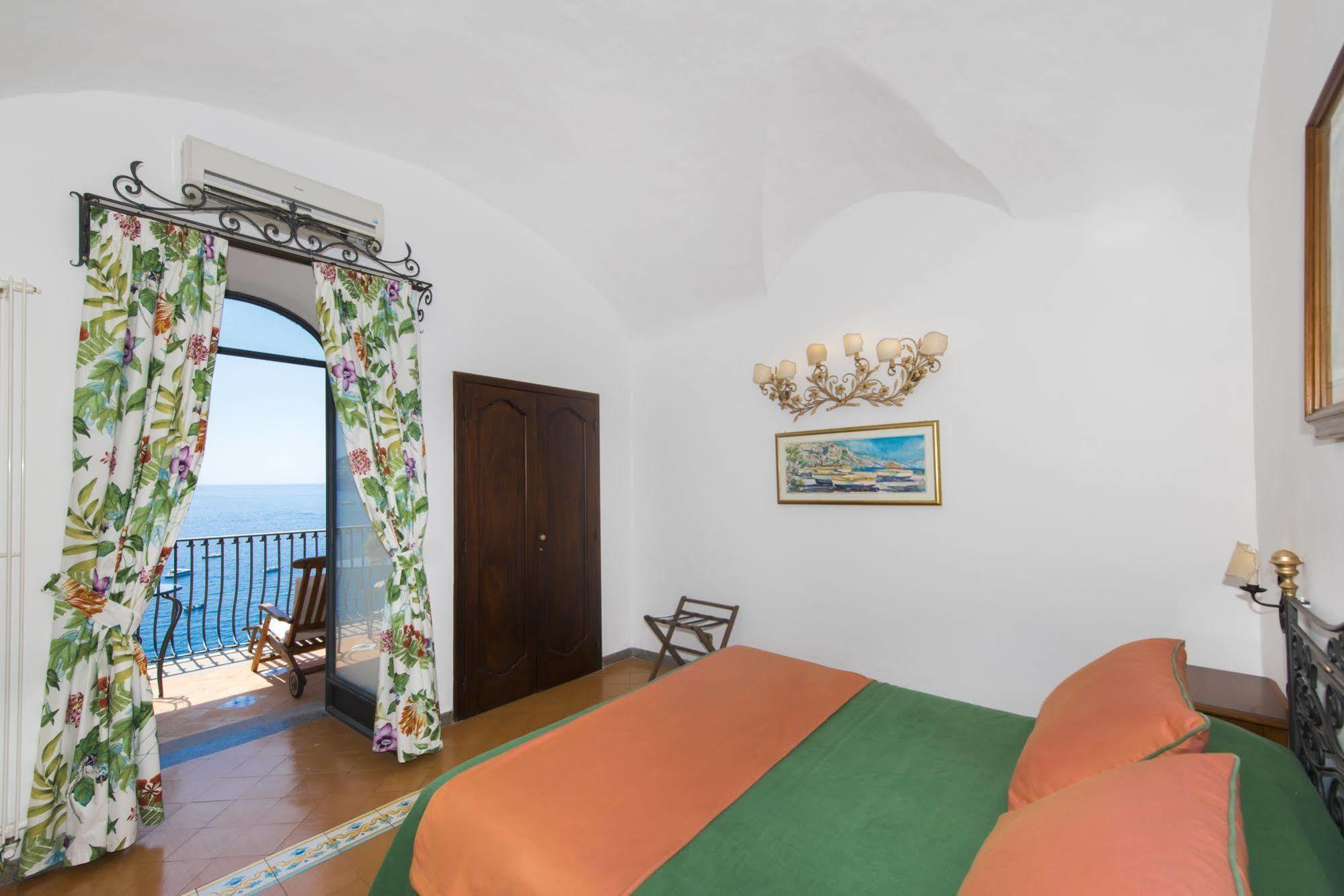 Albergo Miramare Позитано Экстерьер фото